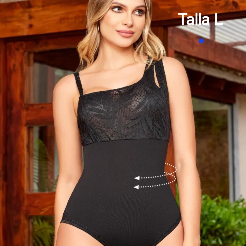 ISSI Black Lace Bodysuit